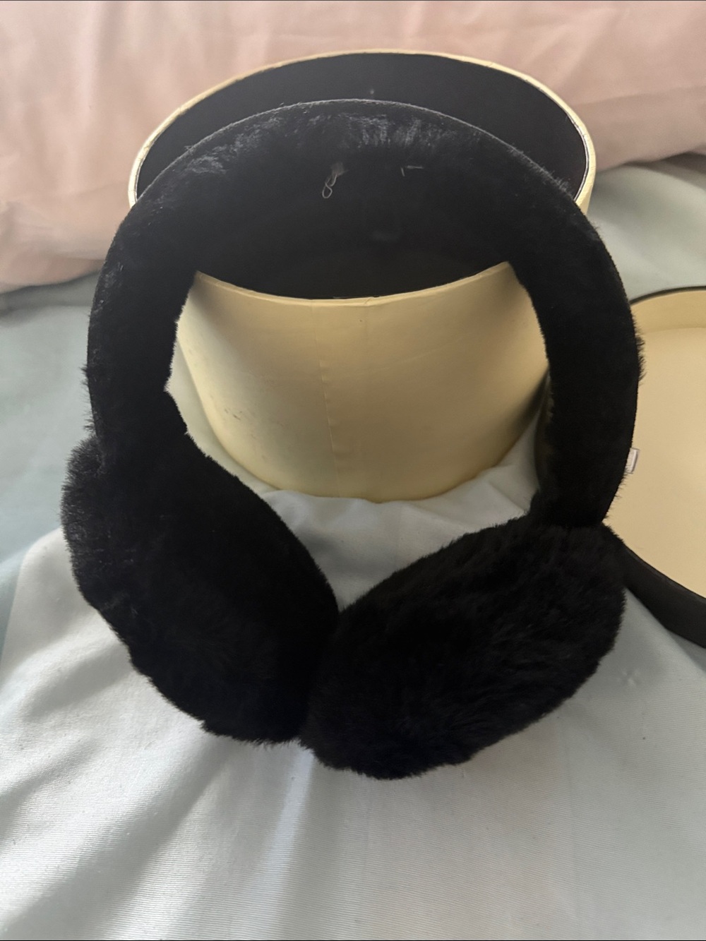UGG Two-Tone Cream and Black Round Earmuff Case